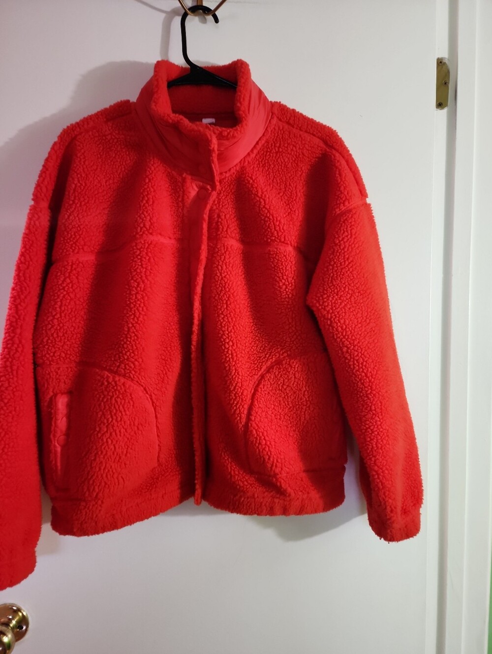 Old Navy Women’s Red Sherpa Fleece Snap Front Jacket